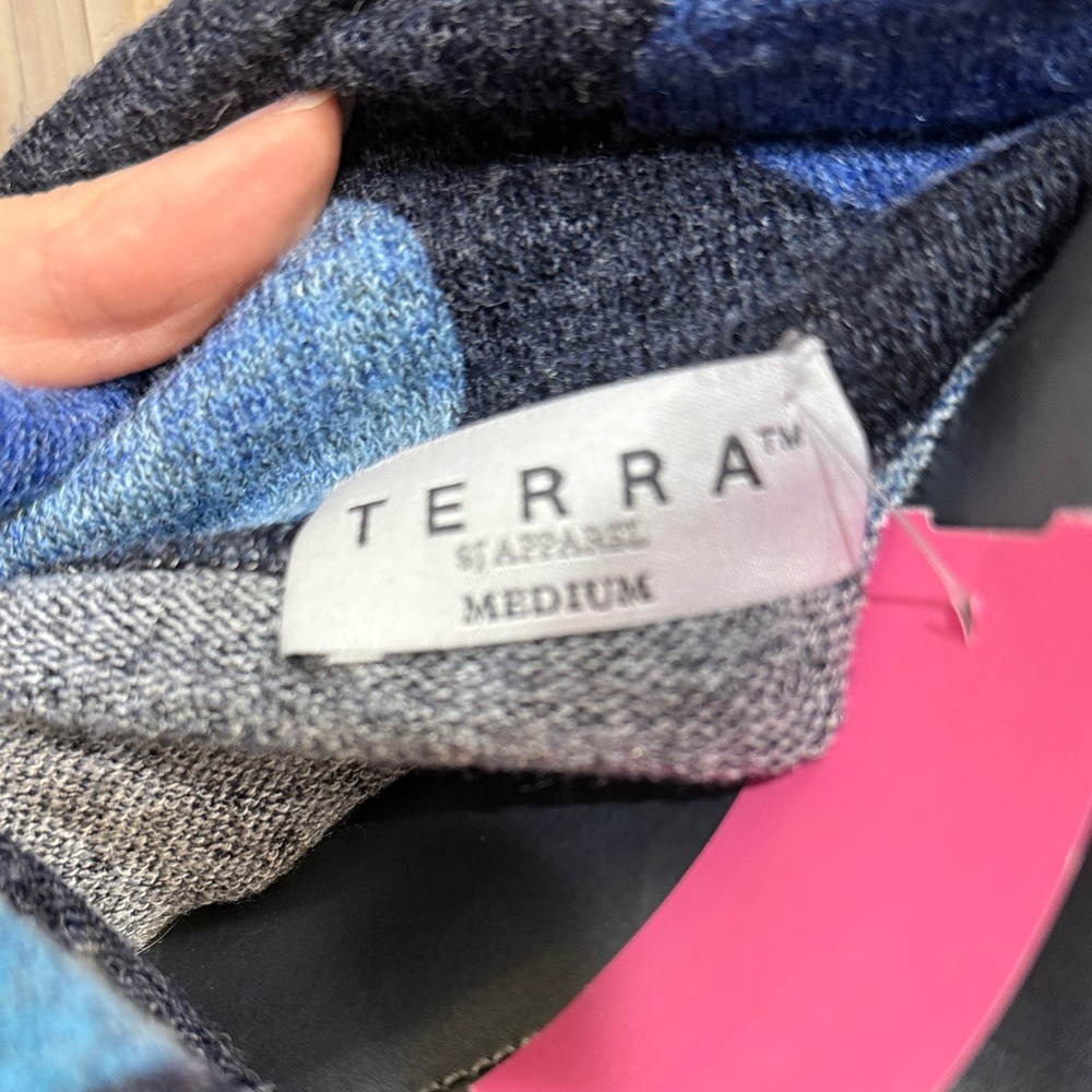 Stylish Cowl Neck Sweater with Blue and navy Dots - Picture 7 of 7
